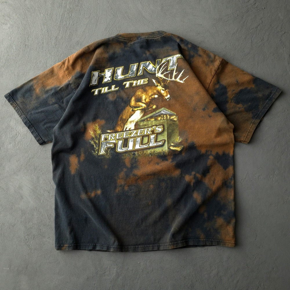 Vintage 2000s T-shirt XL Black Bleach Dye Hunt Till Freezer Full Buck Wear